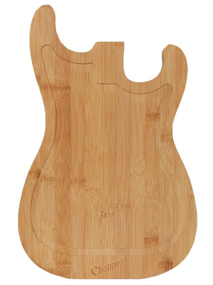 puinen leikkuulauta kitaran muotoinen